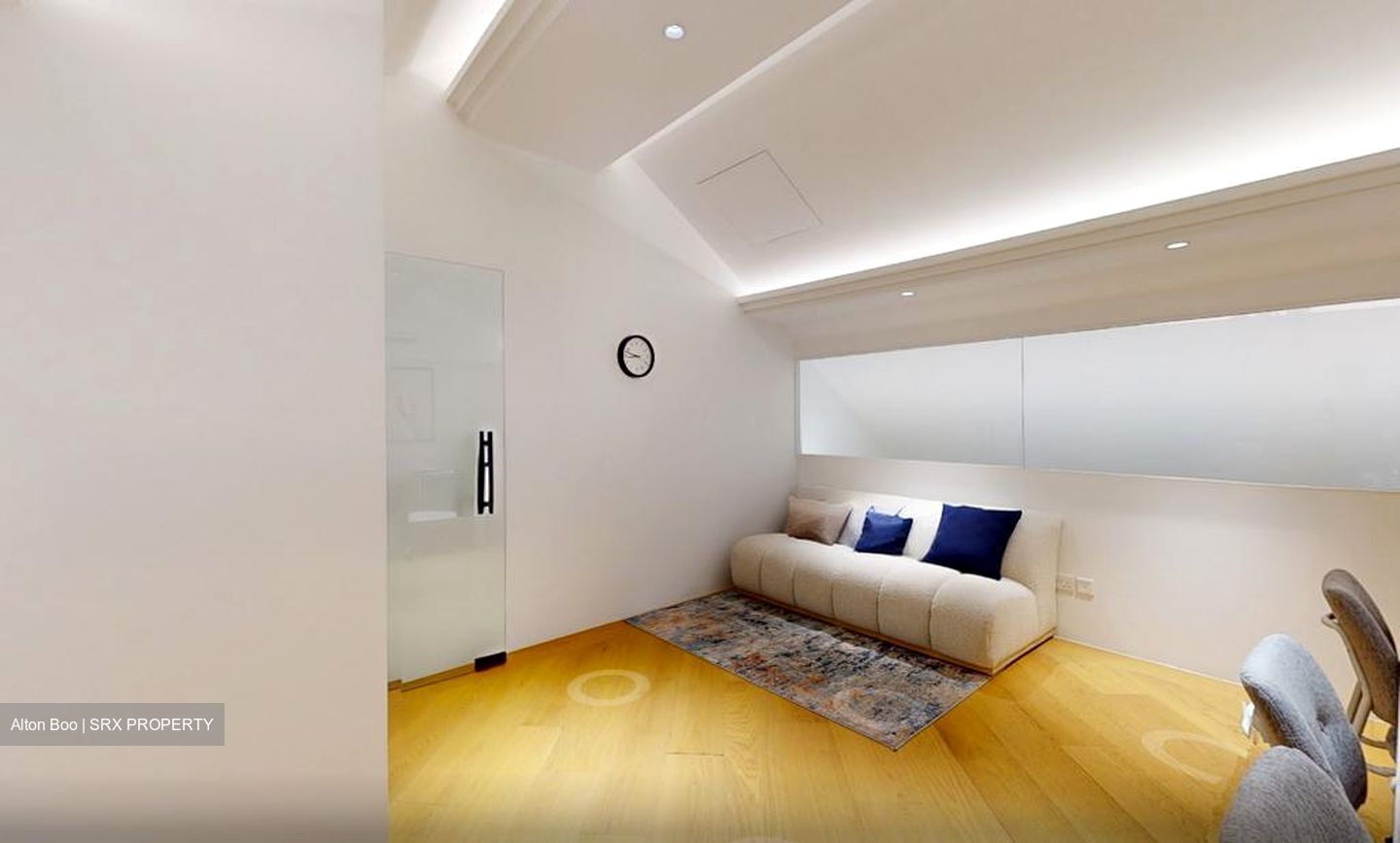 4 SAGO LANE (D1), Retail #495912221
